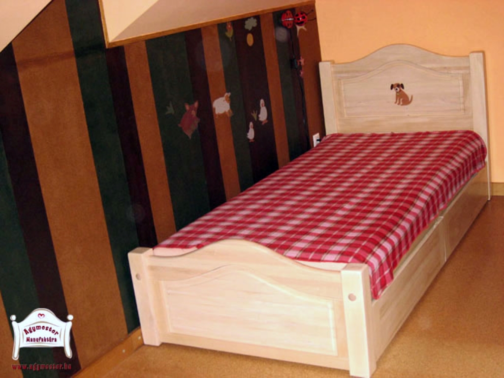 Egyedi gyerek ágy fiókos ágyneműtartóval juharfa 80x160